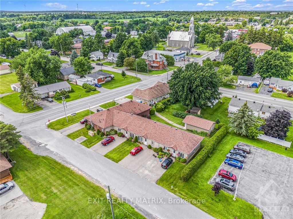 Photo 10 of 38-40 Queen Street, North Stormont, North Stormont (Finch) Twp — HOMEH