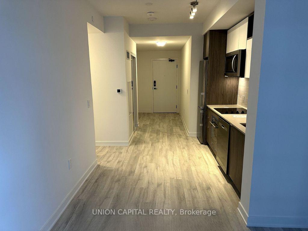Photo 6 of Unit 831, 60 Princess Street, Toronto, Moss Park — HOMEH
