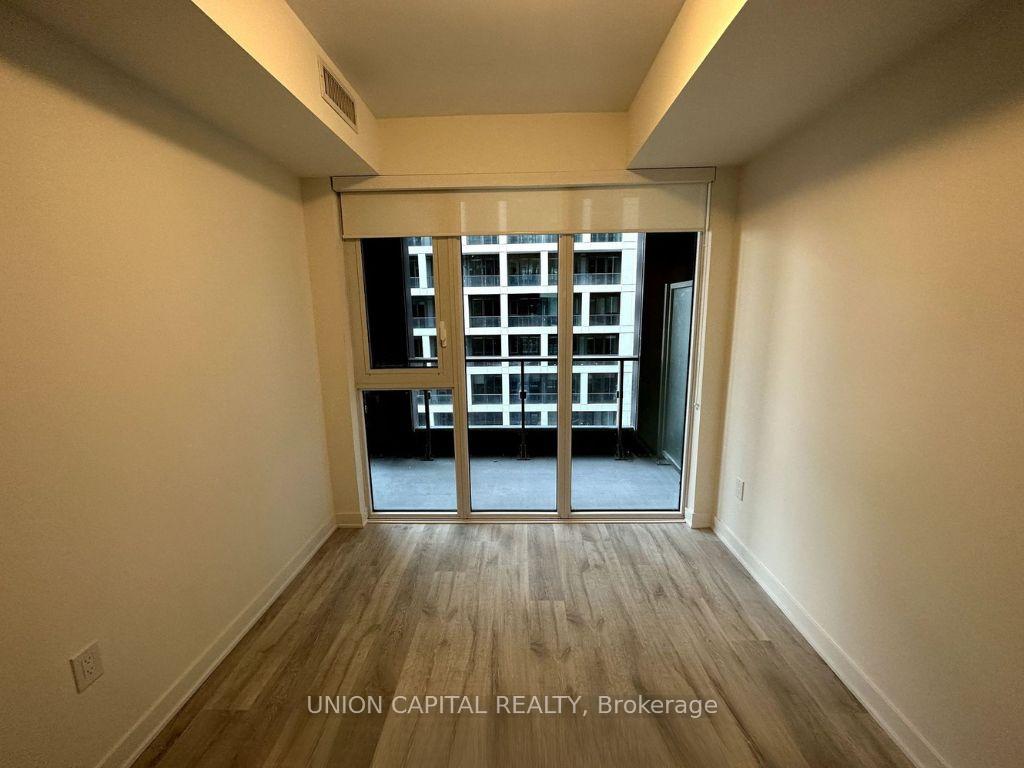 Photo 9 of Unit 831, 60 Princess Street, Toronto, Moss Park — HOMEH