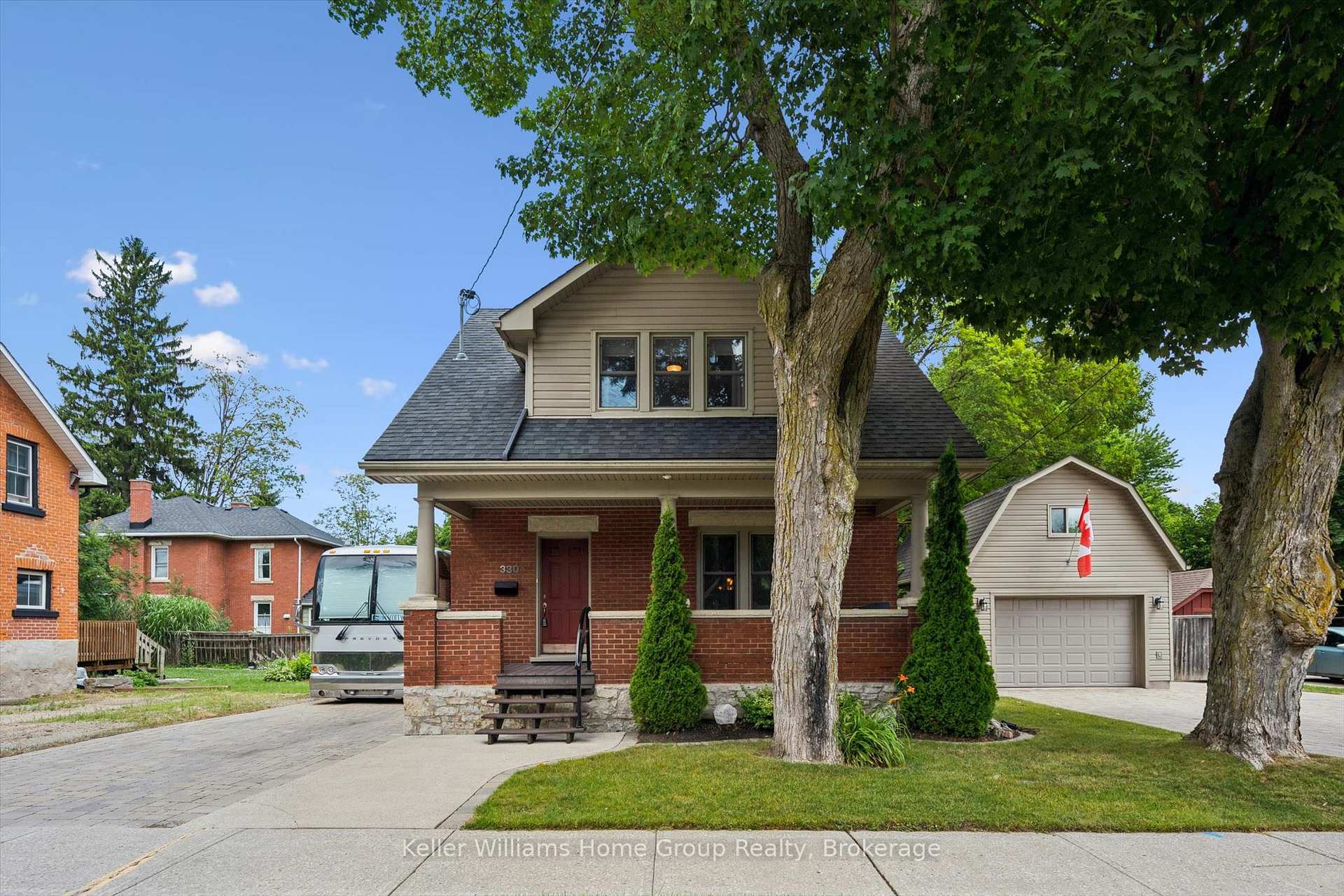 Photo of 330 Angus Street