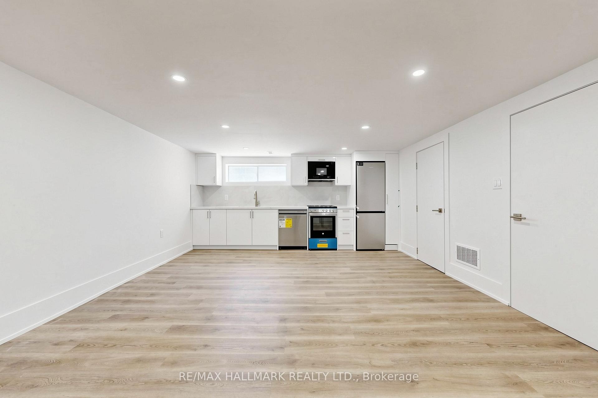 Photo 4 of Unit Basement 2, 11 Johnson Road, Aurora, Aurora Highlands — HOMEH