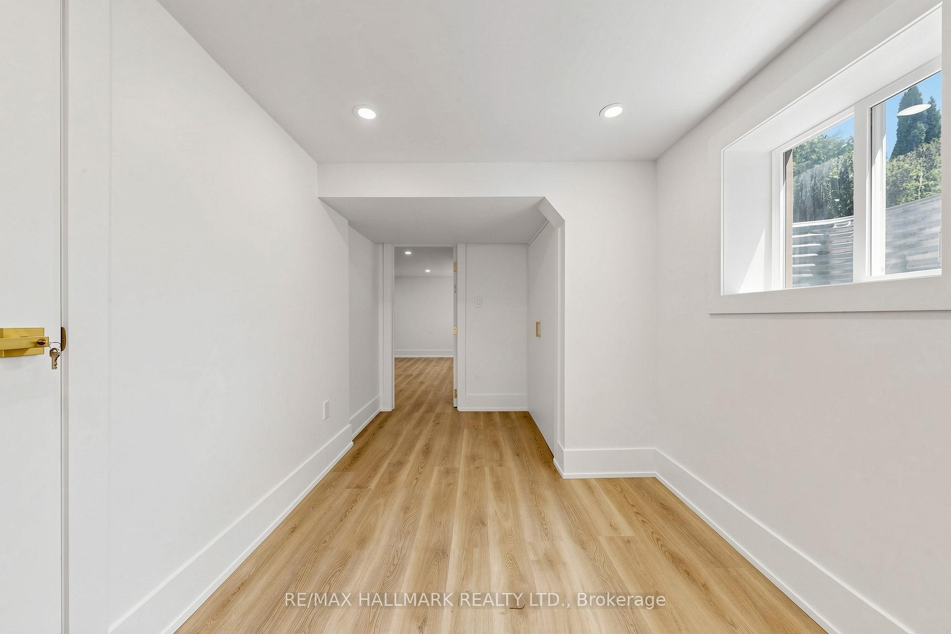 Photo 14 of Unit Basement 2, 11 Johnson Road, Aurora, Aurora Highlands — HOMEH