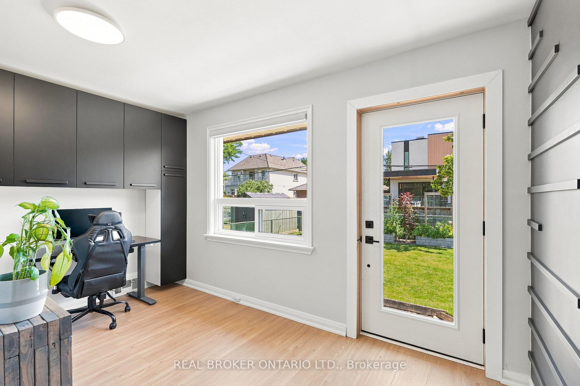 Photo 24 of 7 Allison Drive, Etobicoke, Stonegate-Queensway — HOMEH