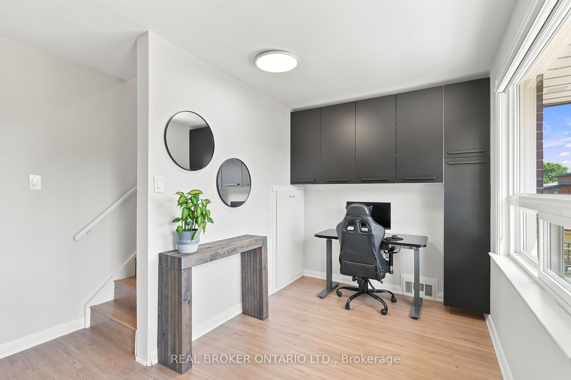 Photo 26 of 7 Allison Drive, Etobicoke, Stonegate-Queensway — HOMEH