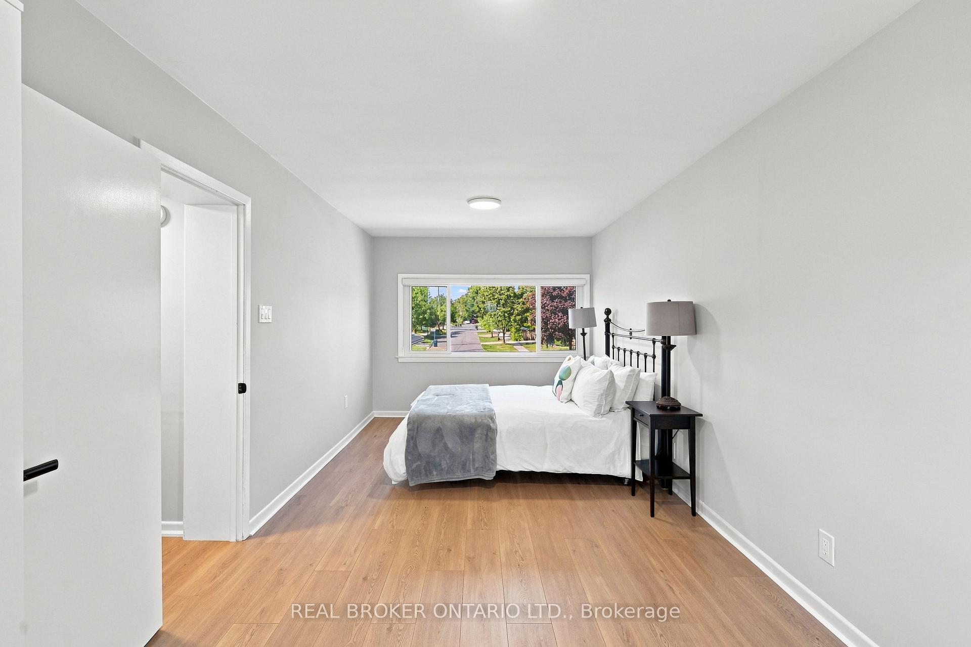 Photo 28 of 7 Allison Drive, Etobicoke, Stonegate-Queensway — HOMEH