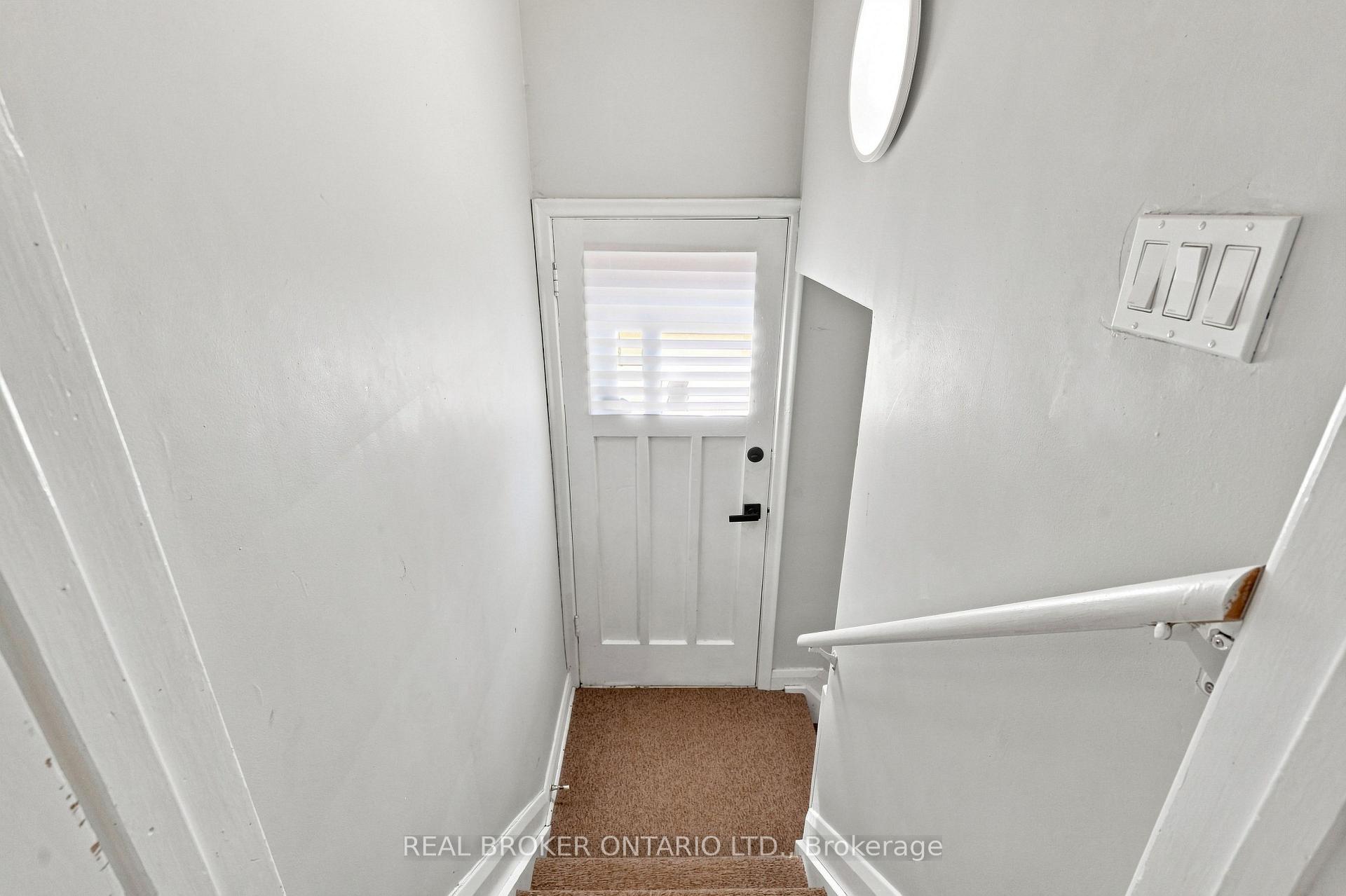Photo 30 of 7 Allison Drive, Etobicoke, Stonegate-Queensway — HOMEH