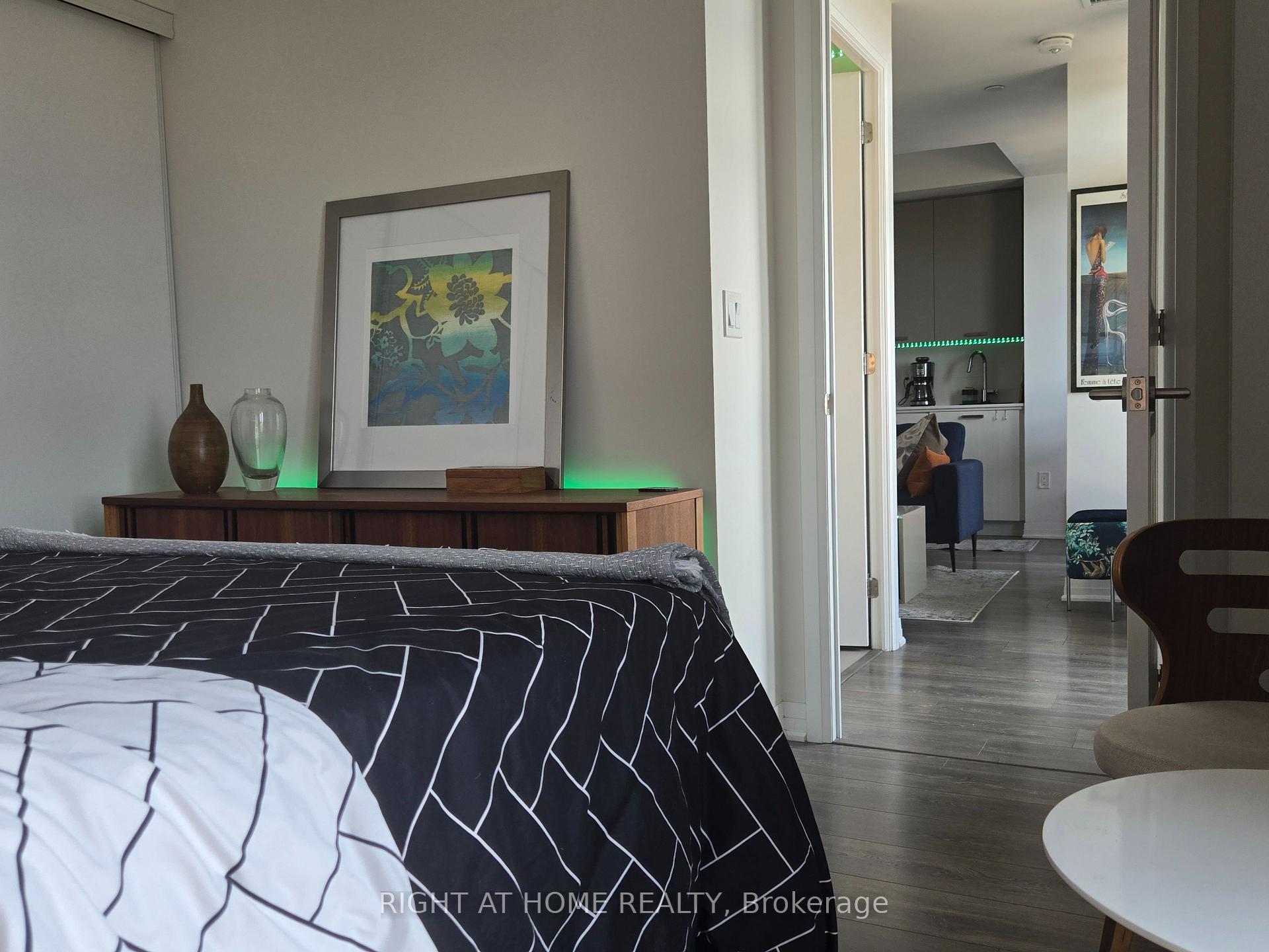 Photo 12 of Unit 715, 2301 Danforth Avenue, Toronto, East End-Danforth — HOMEH