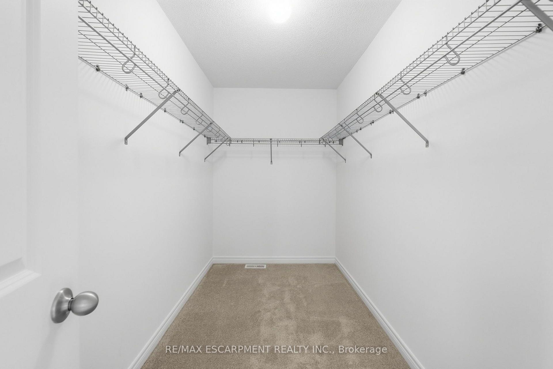 Photo 23 of 32 Wimberly Avenue, Hamilton, Waterdown — HOMEH