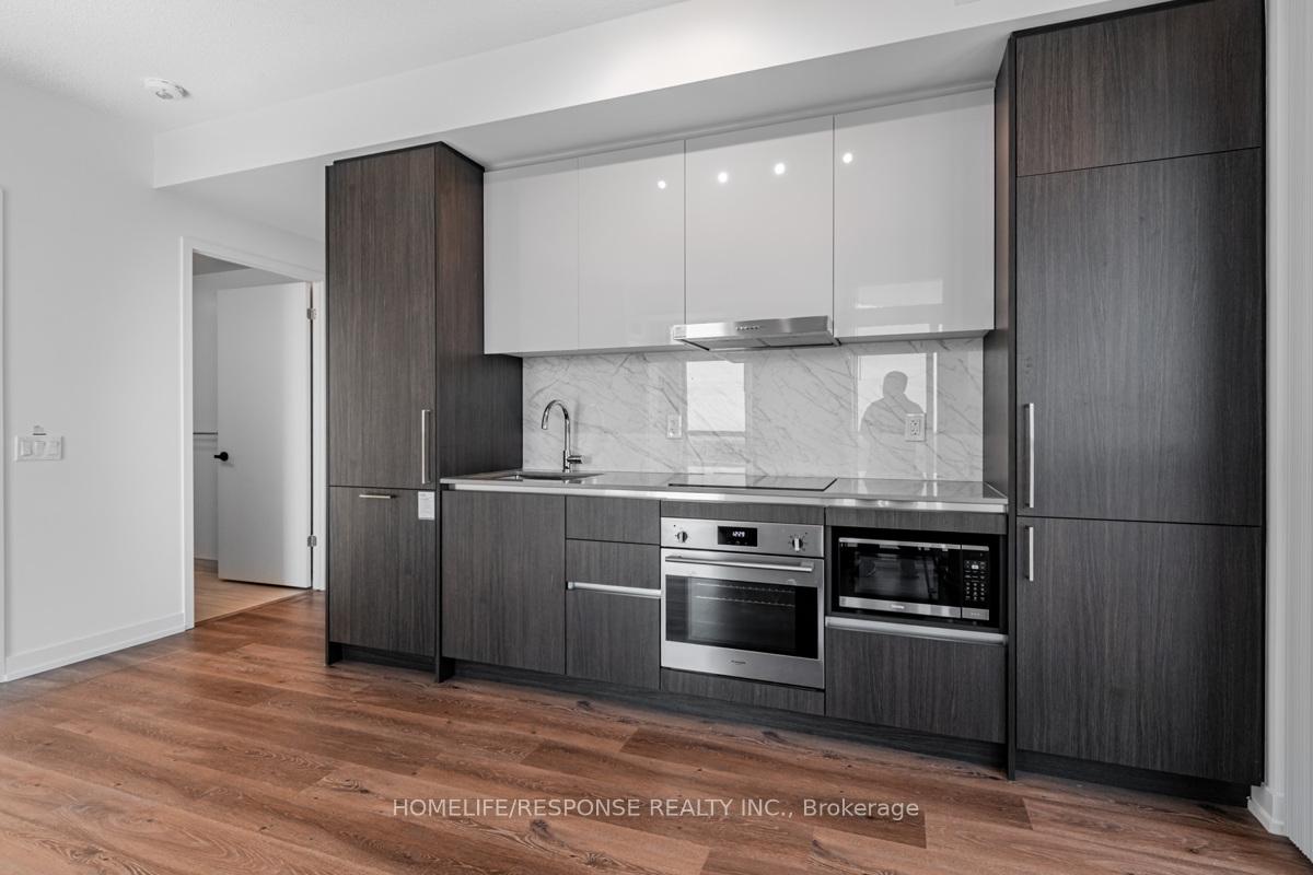 Photo 5 of Unit 1802, 225 Commerce Street, Vaughan, Vaughan Corporate Centre — HOMEH