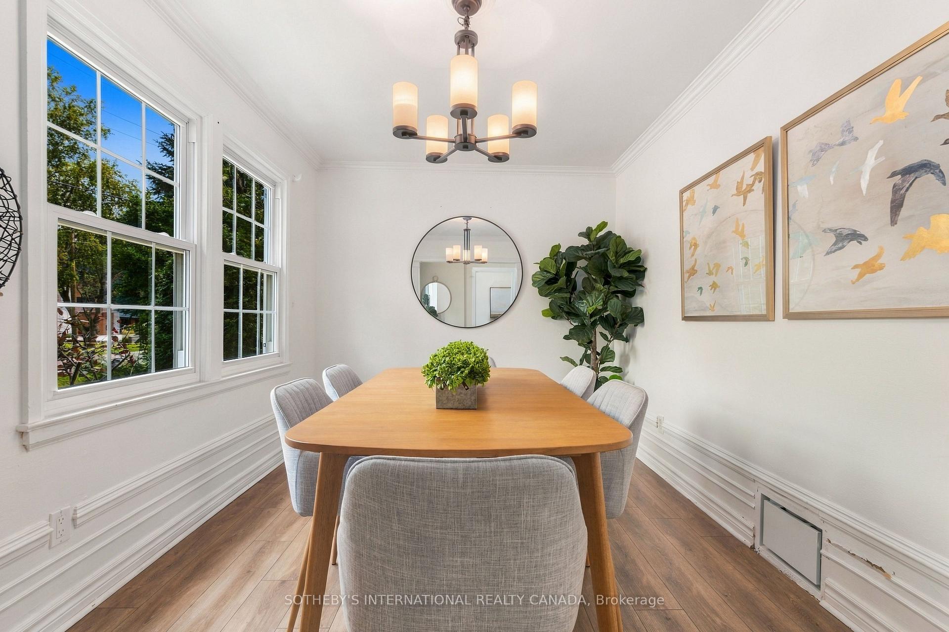 Photo 5 of 40 Valleyview Drive, Hamilton, Ancaster — HOMEH
