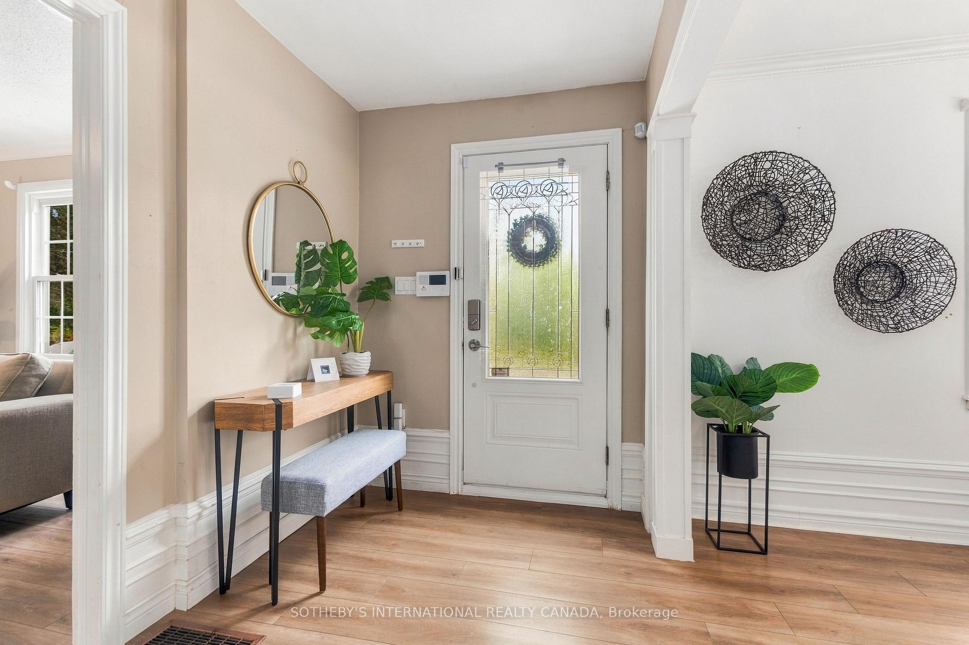 Photo 7 of 40 Valleyview Drive, Hamilton, Ancaster — HOMEH