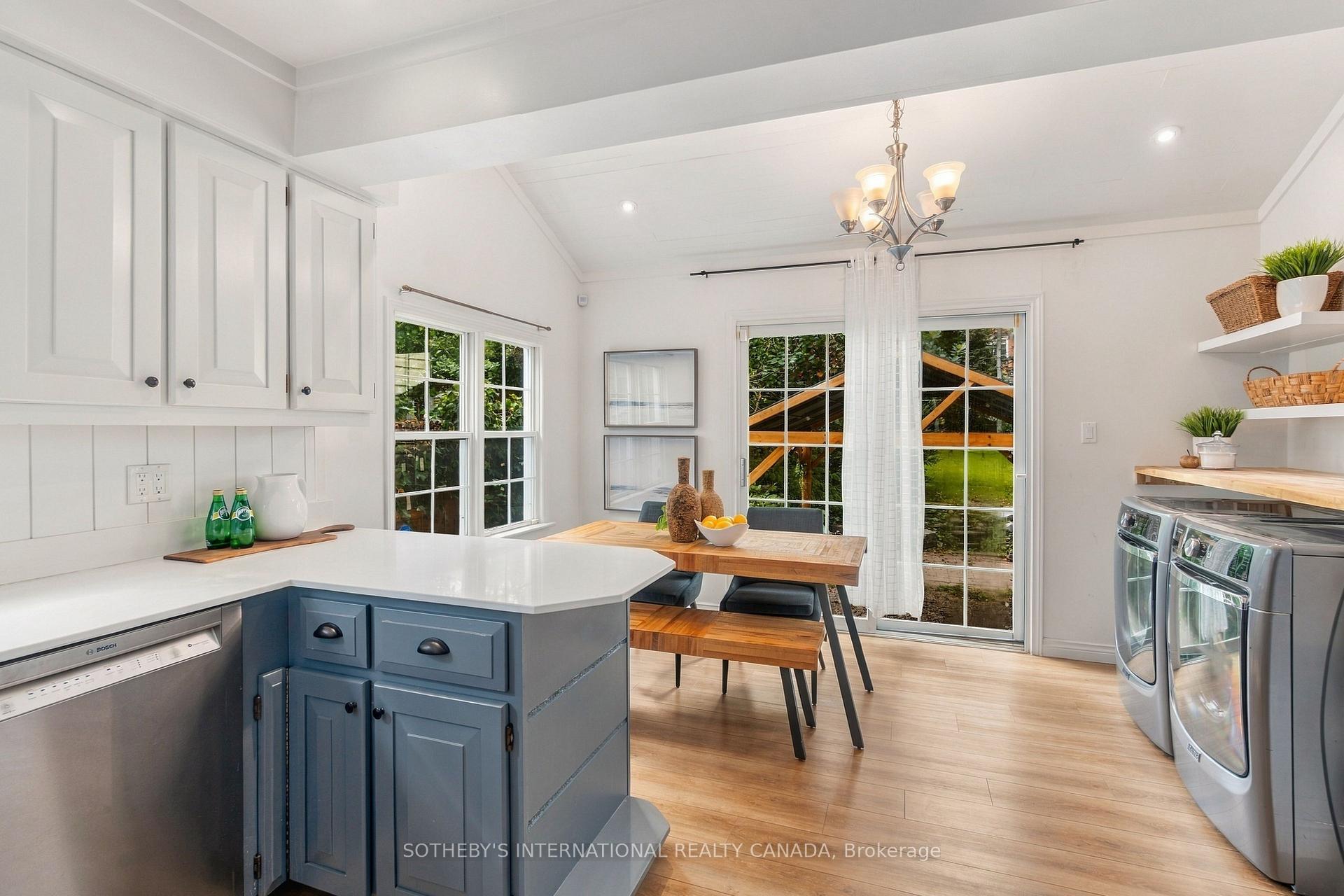 Photo 16 of 40 Valleyview Drive, Hamilton, Ancaster — HOMEH