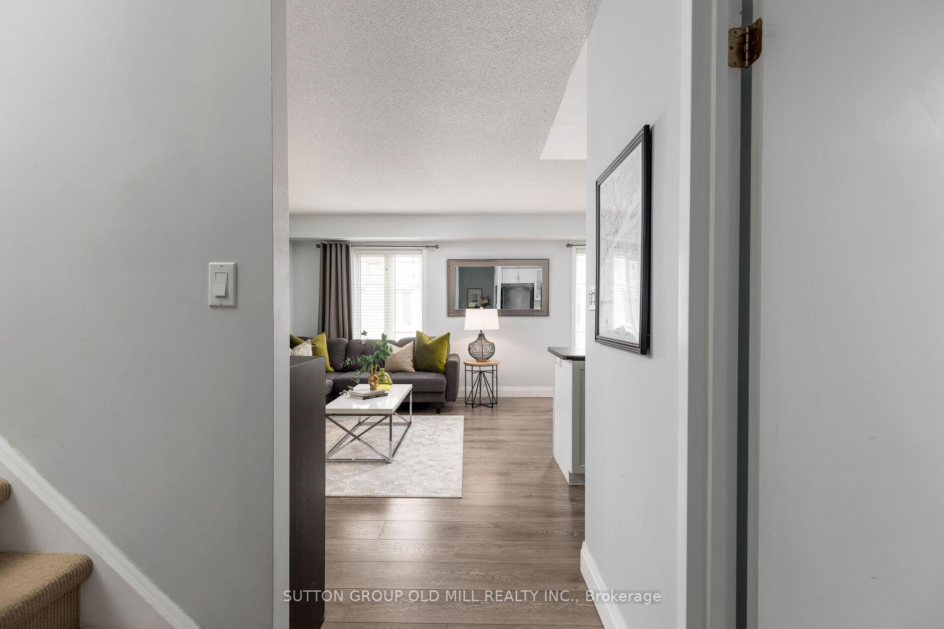 Photo 11 of Unit 809, 46 Western Battery Road, Toronto, Niagara — HOMEH