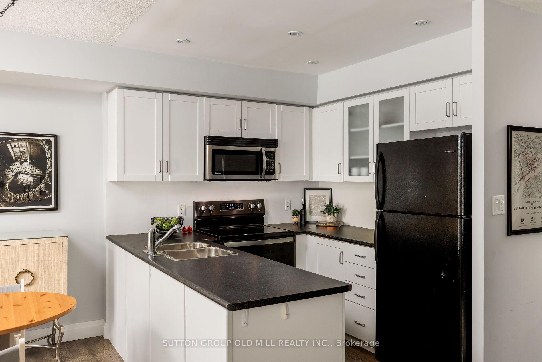 Photo 17 of Unit 809, 46 Western Battery Road, Toronto, Niagara — HOMEH
