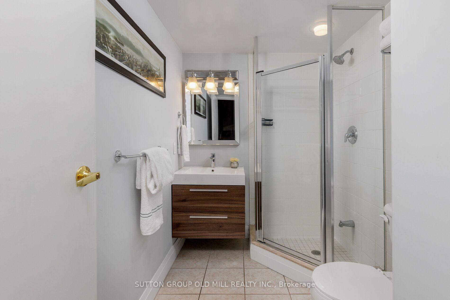 Photo 21 of Unit 809, 46 Western Battery Road, Toronto, Niagara — HOMEH