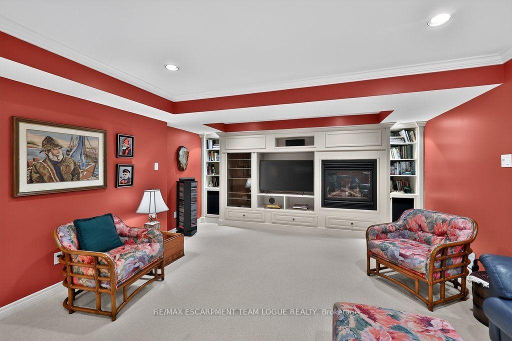 Photo 37 of 4168 Stonebridge Crescent, Burlington, Rose — HOMEH