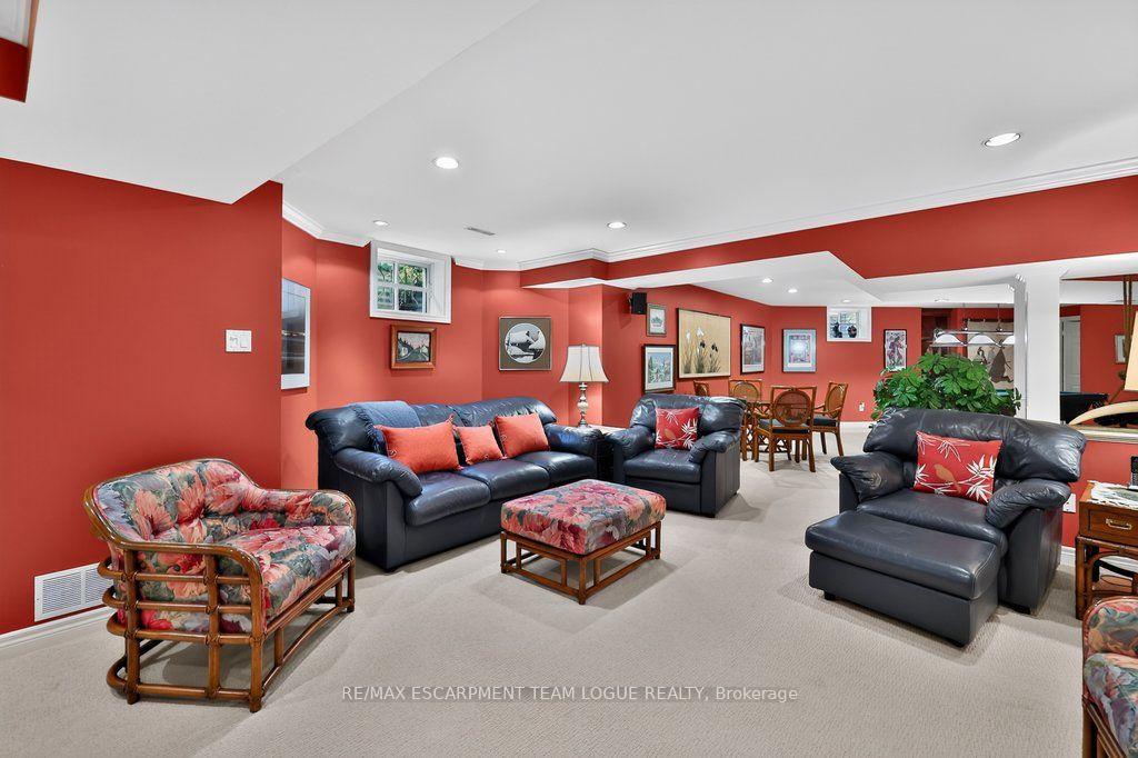 Photo 38 of 4168 Stonebridge Crescent, Burlington, Rose — HOMEH