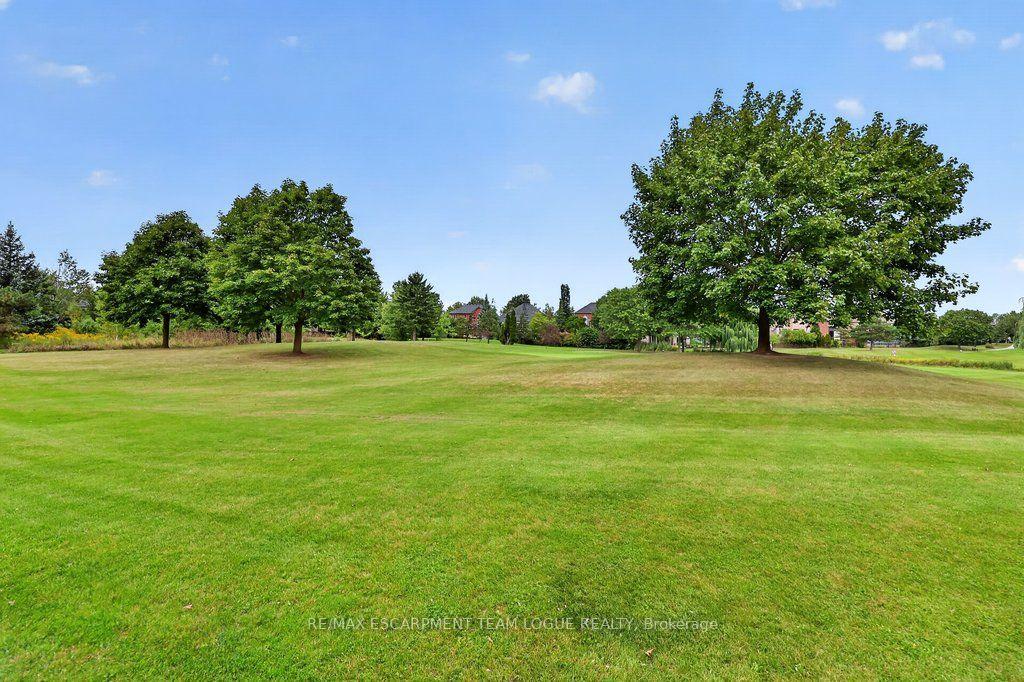 Photo 46 of 4168 Stonebridge Crescent, Burlington, Rose — HOMEH