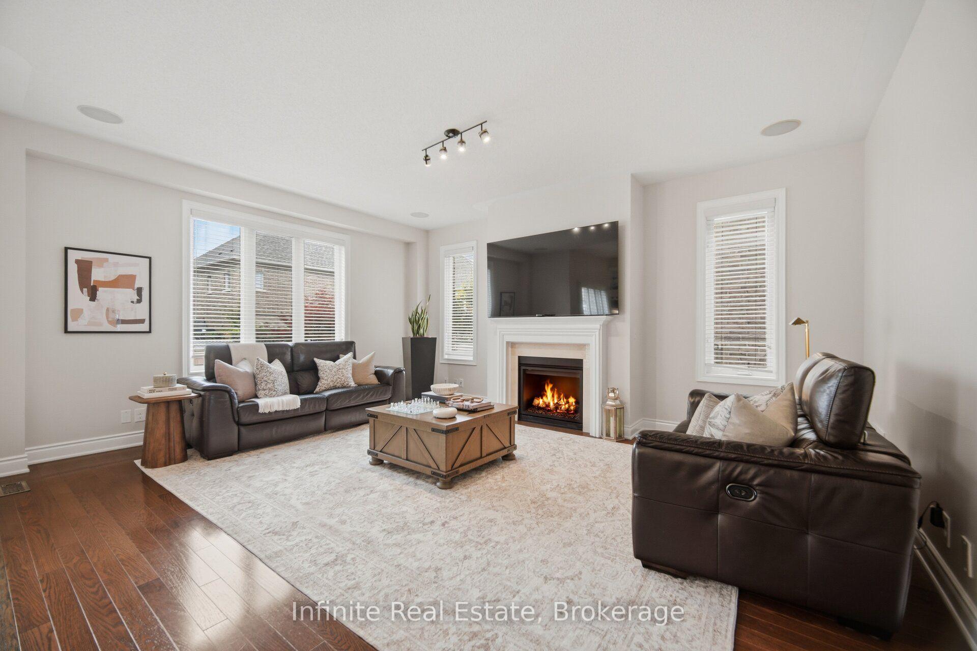 Photo 8 of 32 Bear Run Road, Brampton, Credit Valley — HOMEH