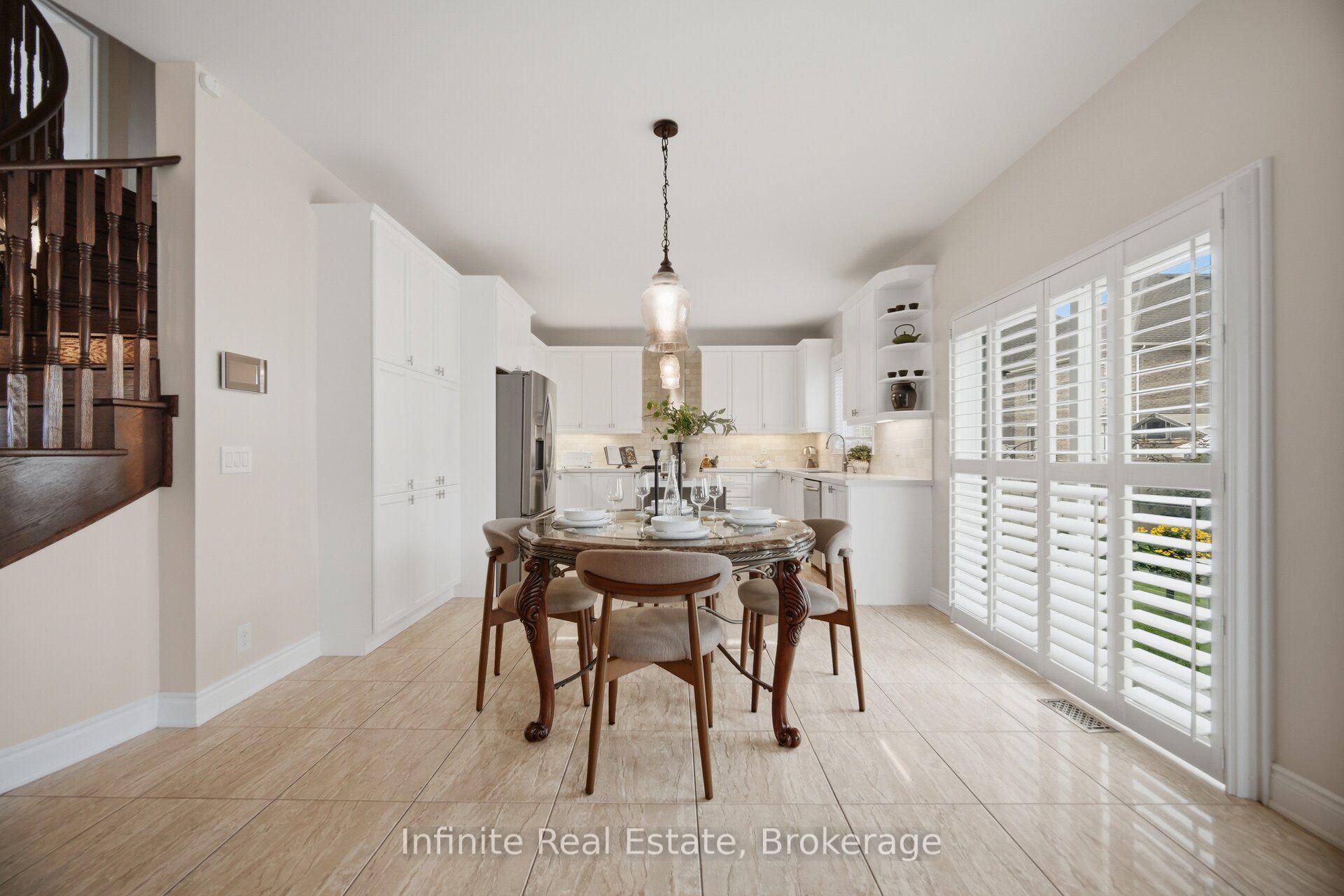 Photo 10 of 32 Bear Run Road, Brampton, Credit Valley — HOMEH