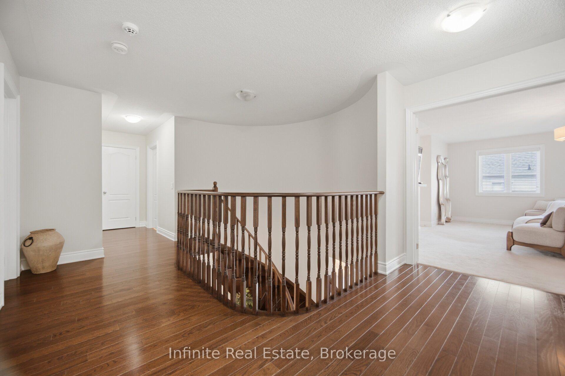 Photo 18 of 32 Bear Run Road, Brampton, Credit Valley — HOMEH