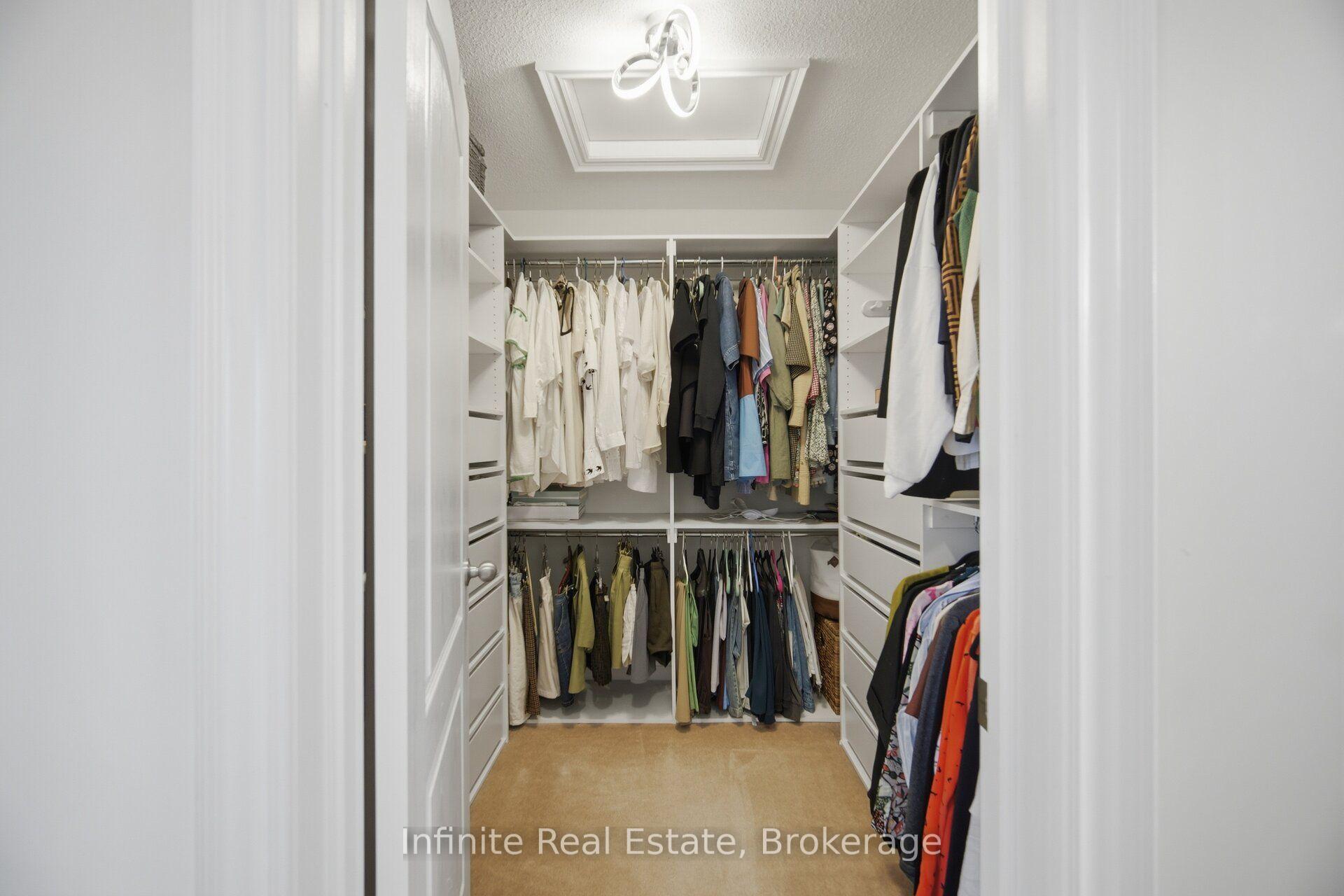 Photo 25 of 32 Bear Run Road, Brampton, Credit Valley — HOMEH