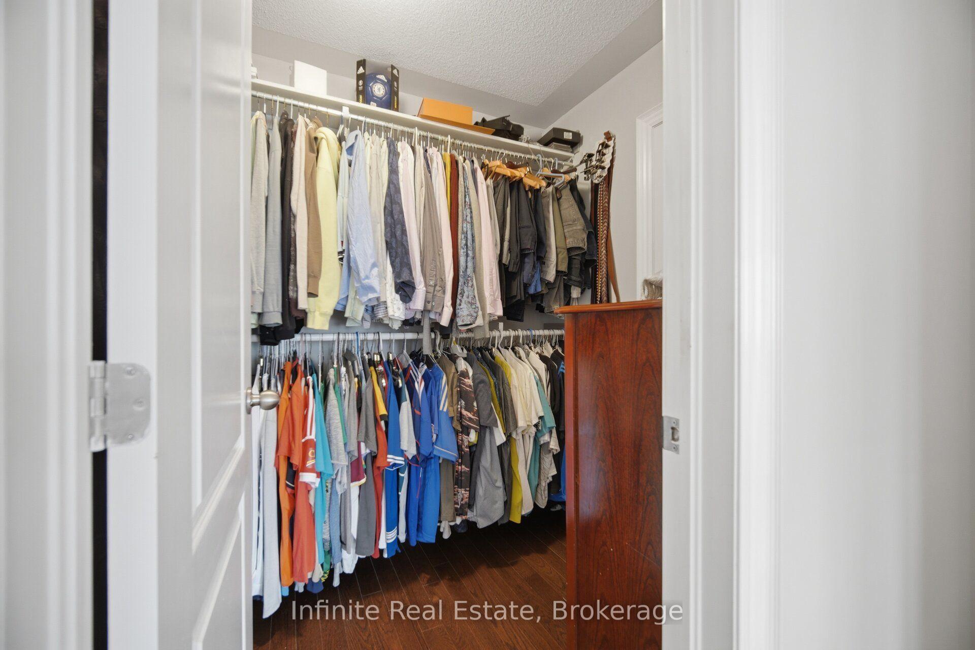 Photo 26 of 32 Bear Run Road, Brampton, Credit Valley — HOMEH