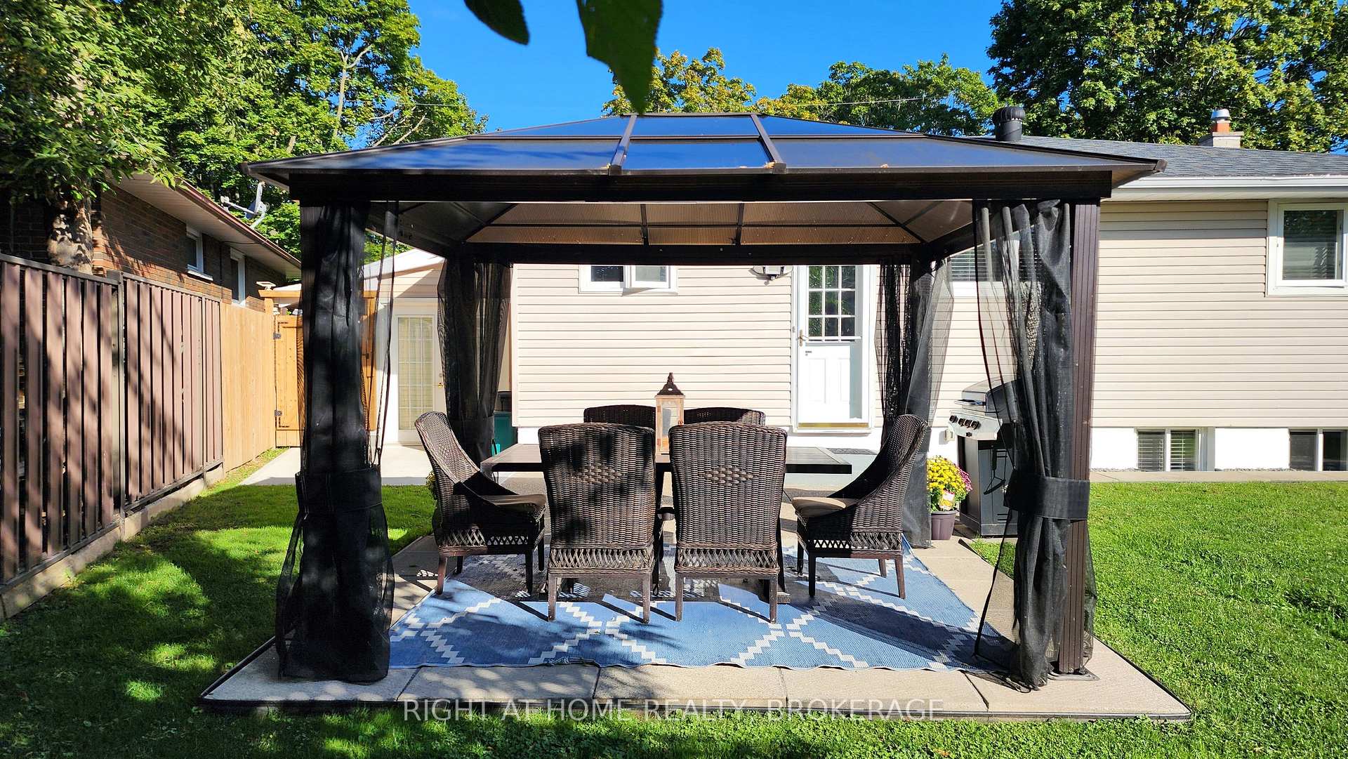 Photo 32 of 34 Densgrove Drive, St. Catharines, Vine/Linwell — HOMEH