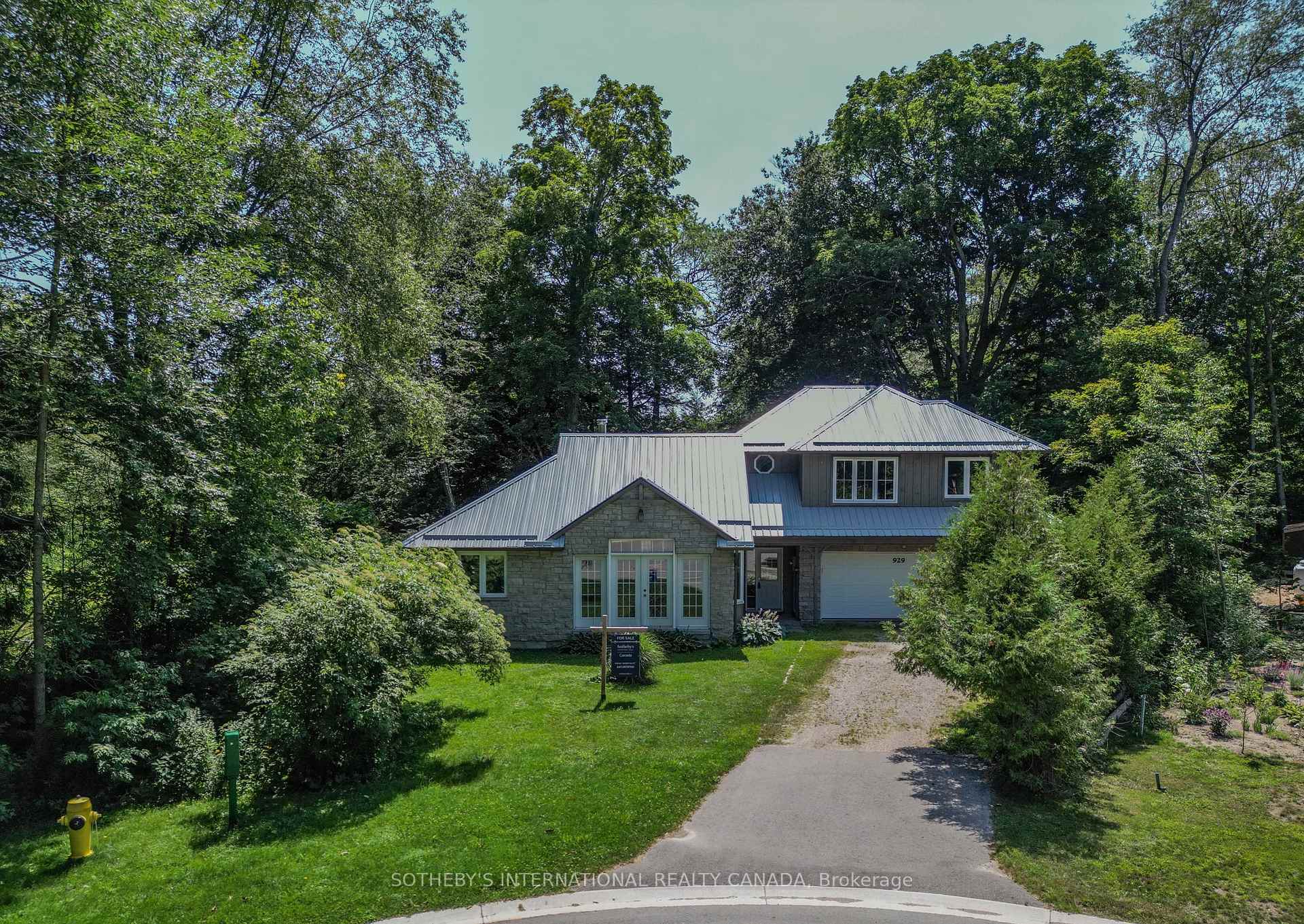 Photo 2 of 929 Tanglewood Drive, Huron-Kinloss — HOMEH