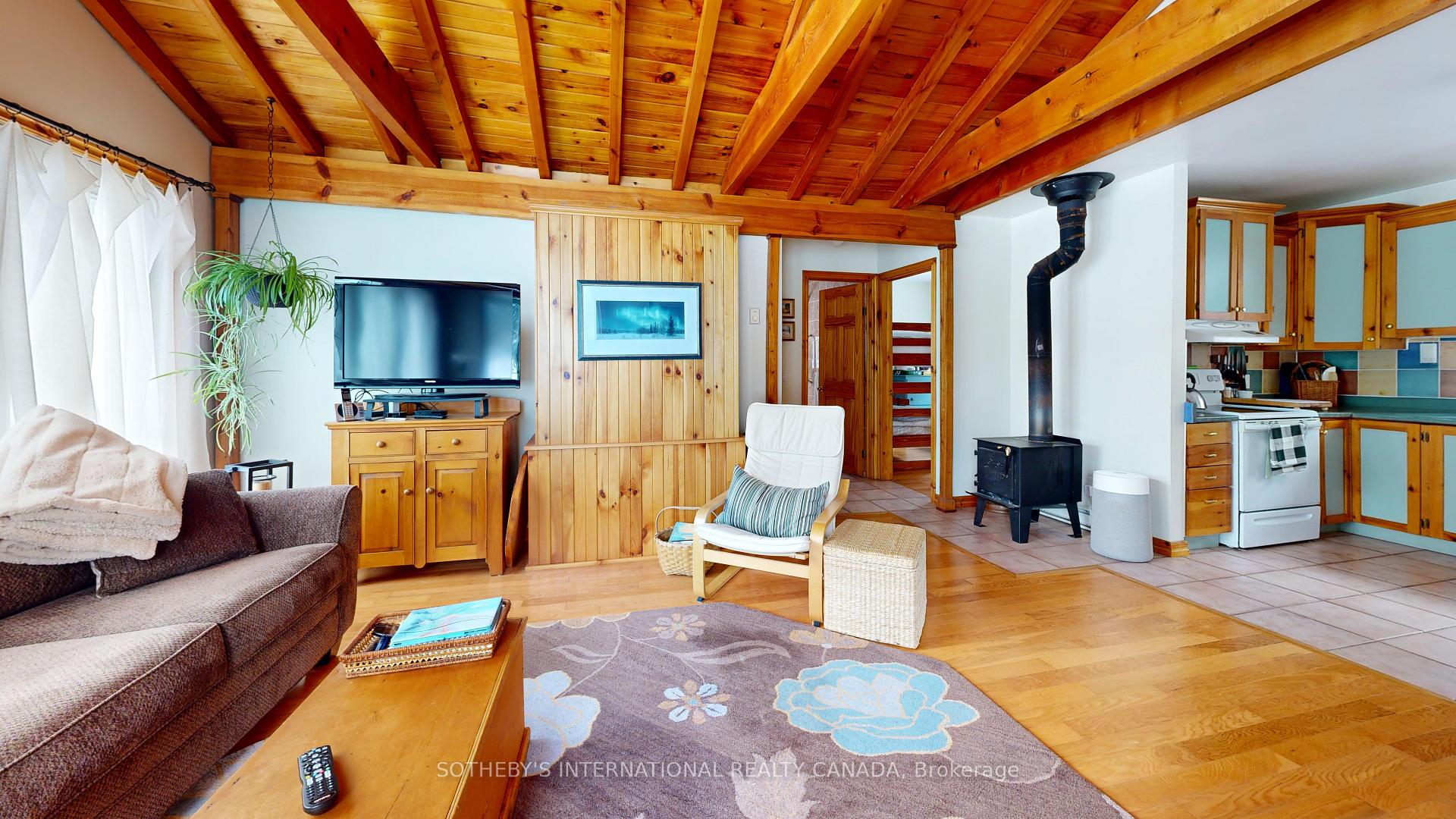 Photo 8 of 929 Tanglewood Drive, Huron-Kinloss — HOMEH