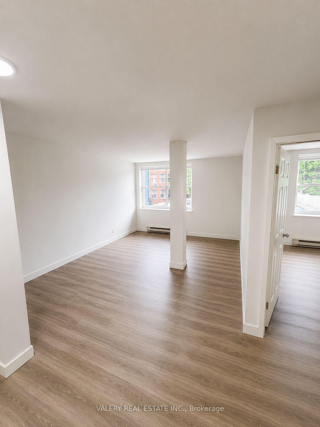 Photo 3 of Unit 303, 1123 Queenston Road, Cambridge, Preston South — HOMEH