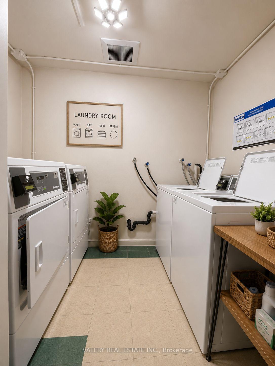 Photo 6 of Unit 303, 1123 Queenston Road, Cambridge, Preston South — HOMEH