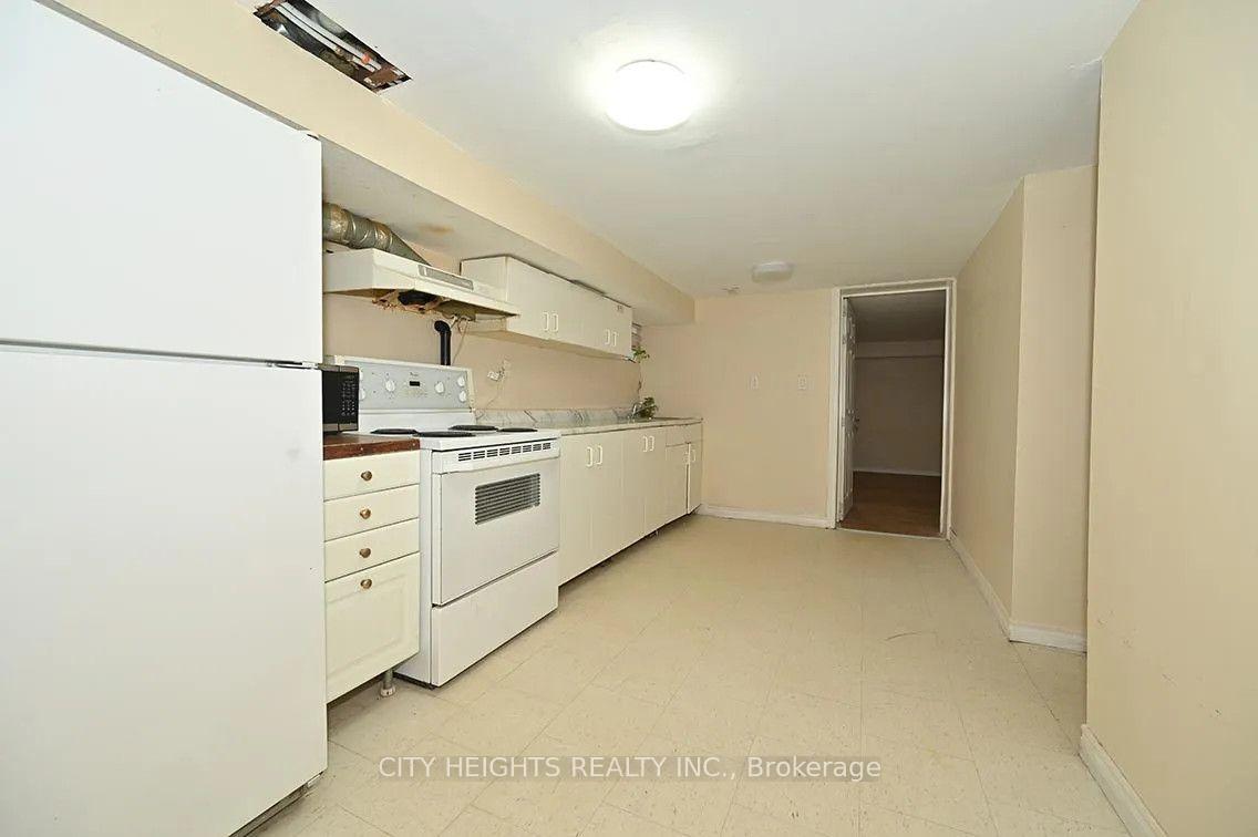 Photo 9 of Unit LOWER, 20 Glen Gannon Drive, Toronto, O'Connor-Parkview — HOMEH