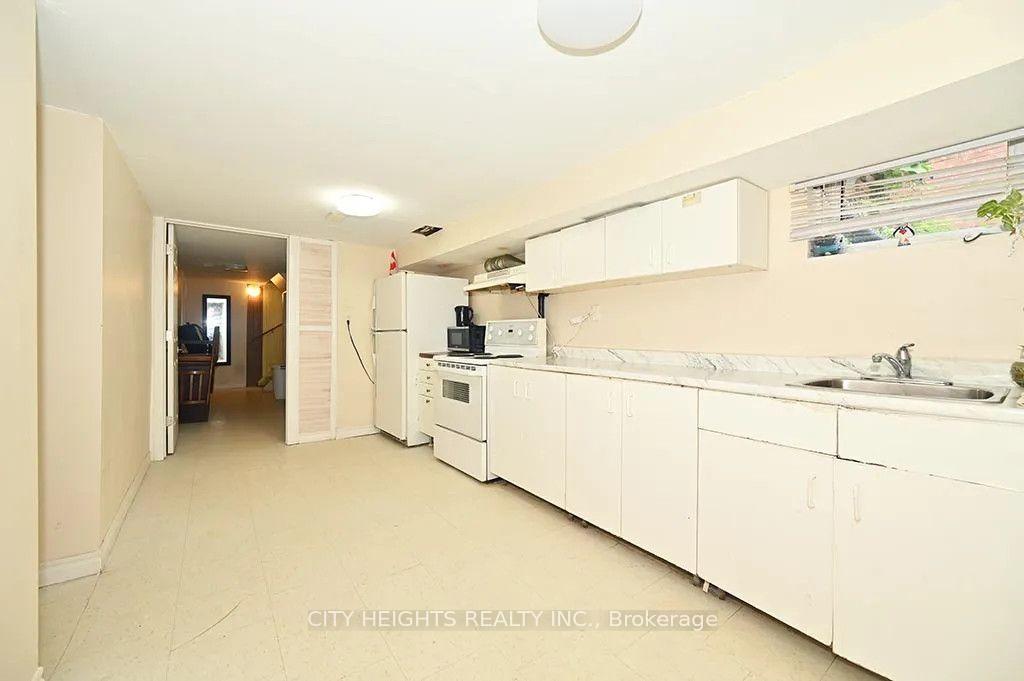 Photo 11 of Unit LOWER, 20 Glen Gannon Drive, Toronto, O'Connor-Parkview — HOMEH