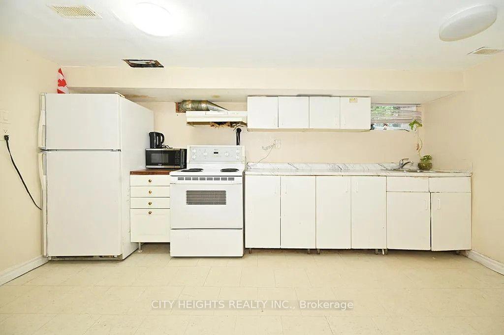 Photo 17 of Unit LOWER, 20 Glen Gannon Drive, Toronto, O'Connor-Parkview — HOMEH