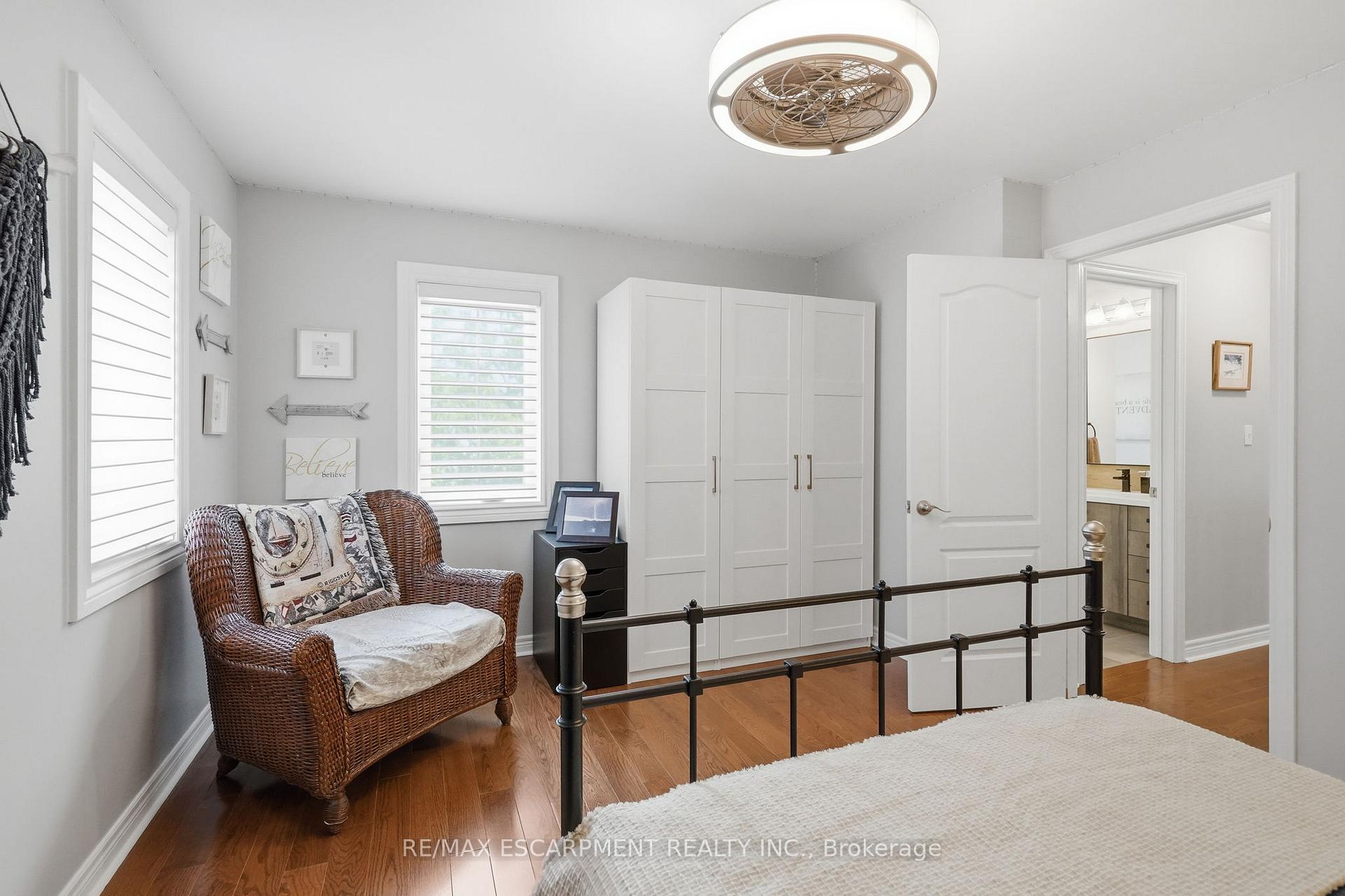 Photo 31 of 5347 Jameson Crescent, Burlington, Orchard — HOMEH