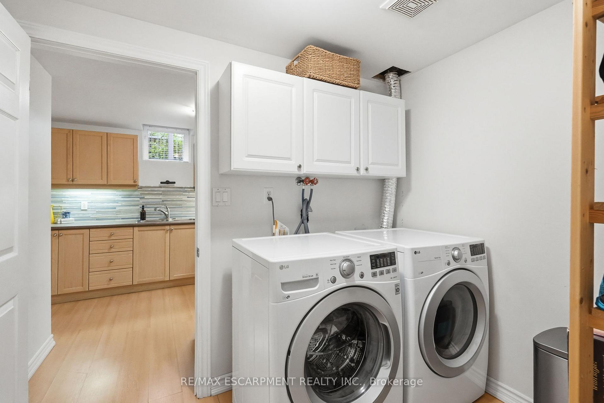 Photo 44 of 5347 Jameson Crescent, Burlington, Orchard — HOMEH