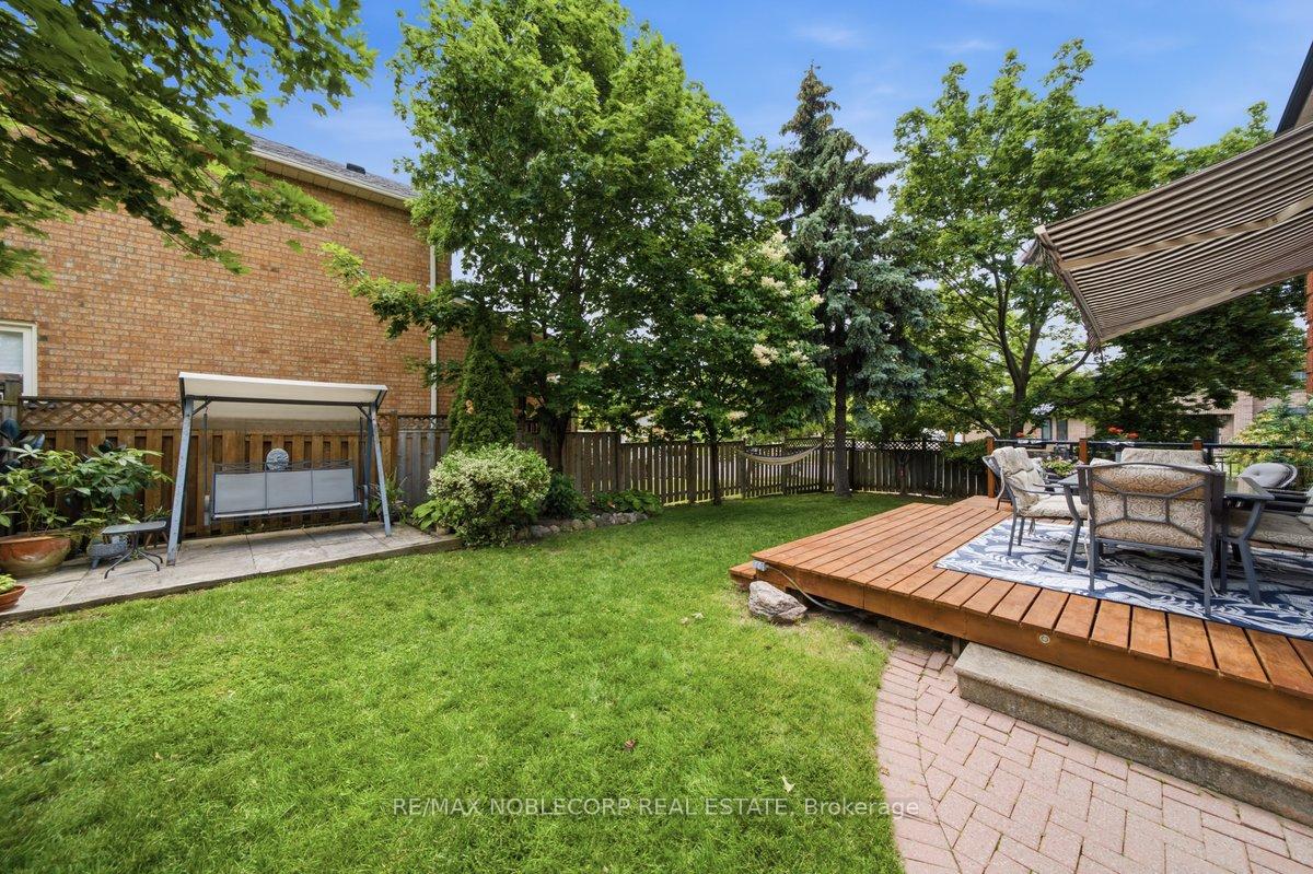 Photo 41 of 3 Castlehill Road, Vaughan, Maple — HOMEH