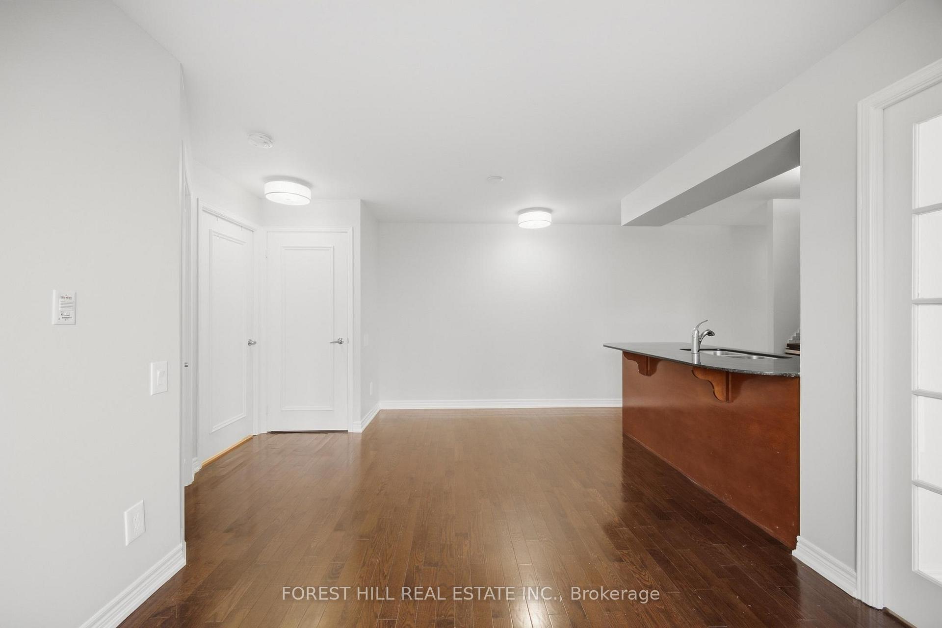 Photo 8 of Unit 1404, 60 St Clair Avenue W, Toronto, Yonge-St. Clair — HOMEH