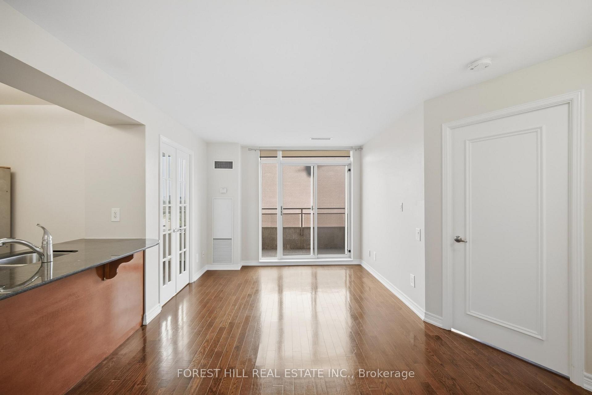 Photo 10 of Unit 1404, 60 St Clair Avenue W, Toronto, Yonge-St. Clair — HOMEH