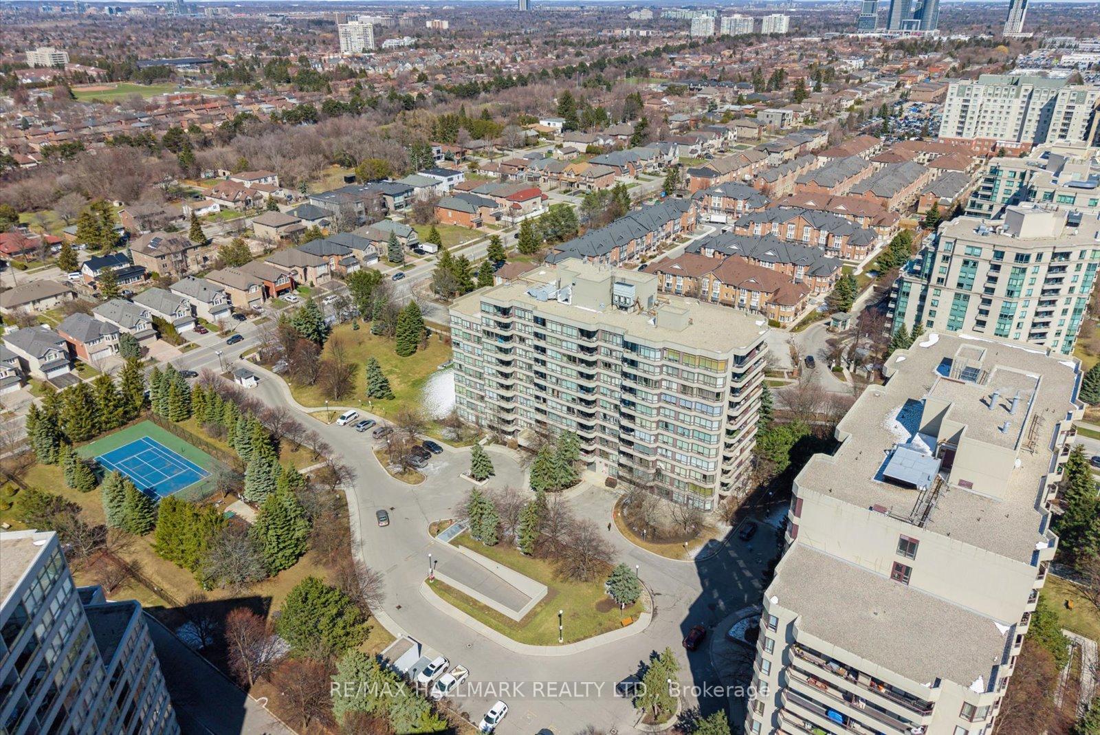 Photo 32 of Unit 512, 81 Townsgate Drive, Vaughan, Crestwood-Springfarm-Yorkhill — HOMEH