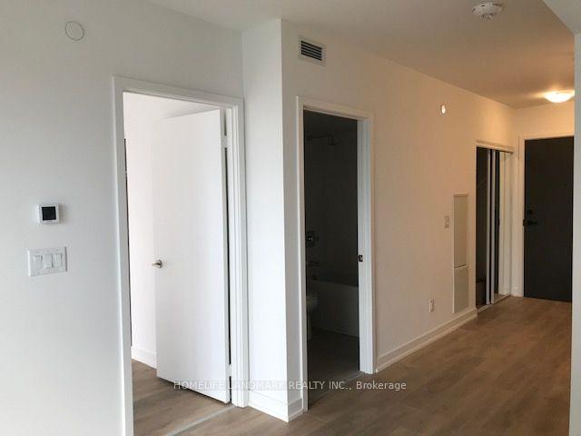 Photo 3 of Unit 1002, 2033 Kennedy Road, Scarborough, Agincourt South-Malvern West — HOMEH