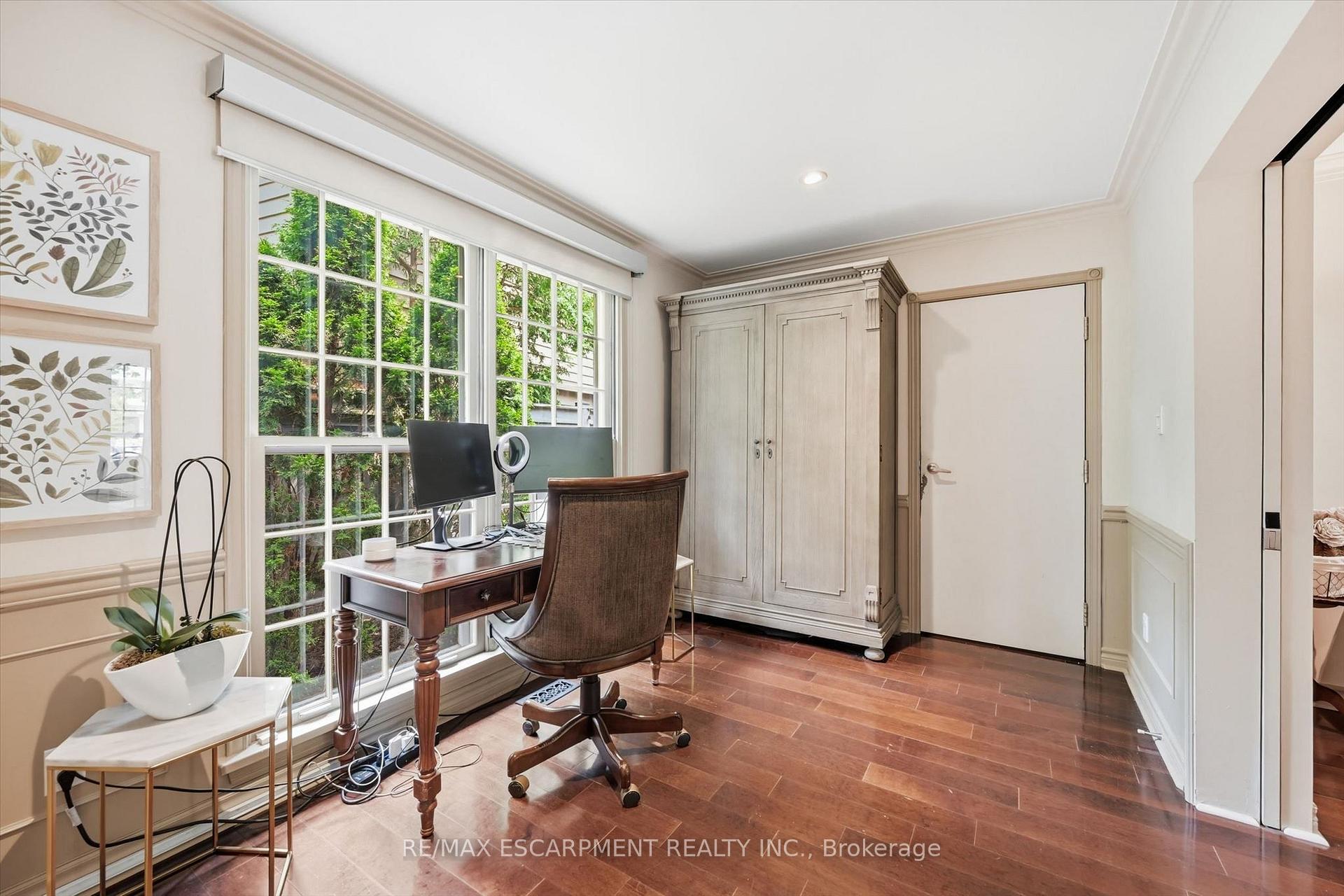 Photo 22 of 247 Linwood Crescent, Burlington, Appleby — HOMEH