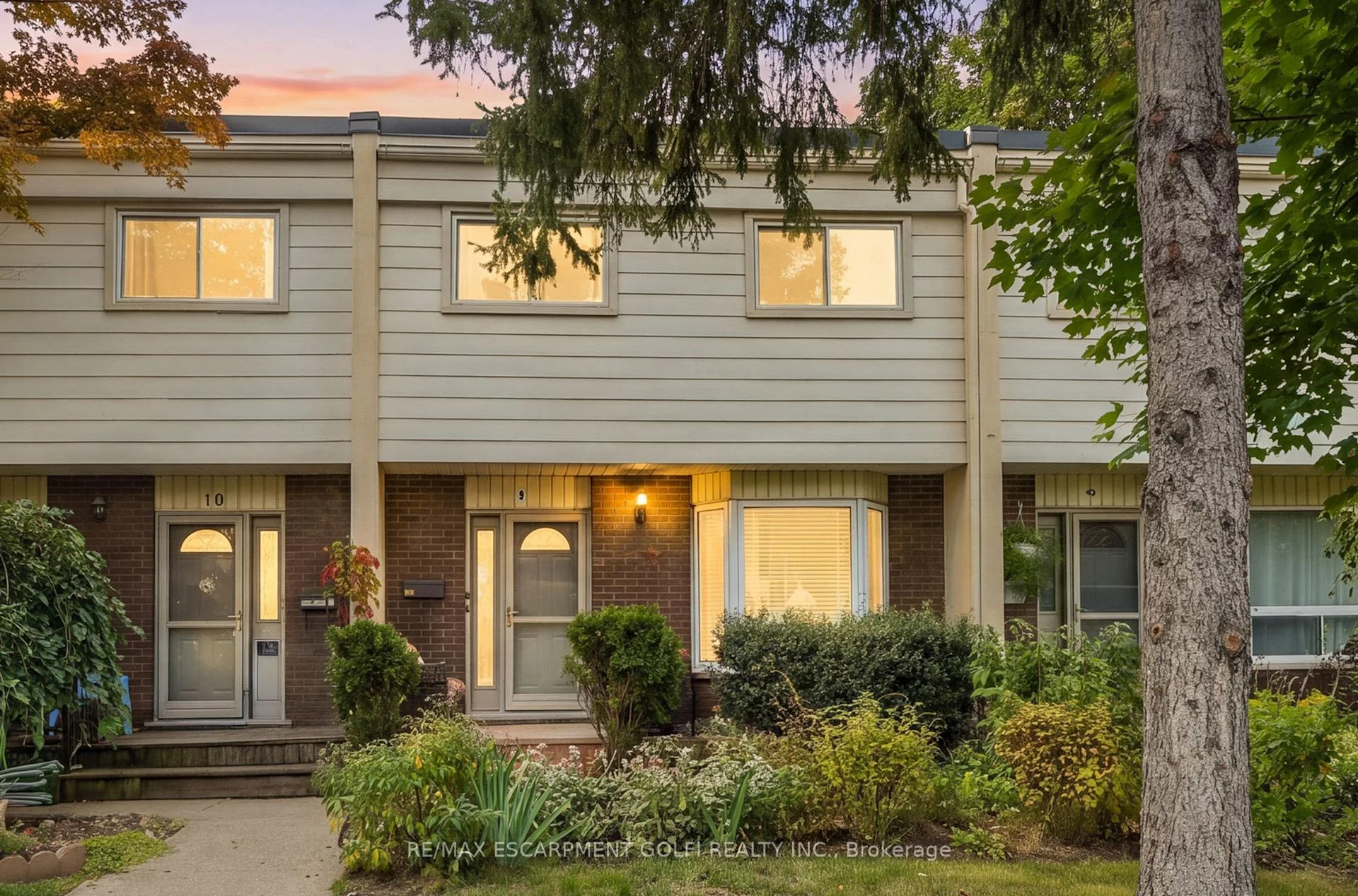 Photo 1 of Unit 9, 199 York Road, Hamilton, Cootes Paradise — HOMEH