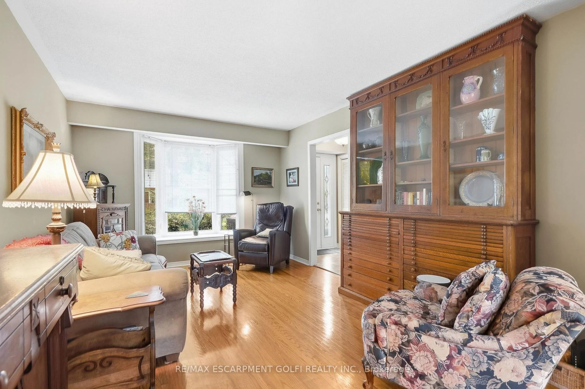 Photo 10 of Unit 9, 199 York Road, Hamilton, Cootes Paradise — HOMEH