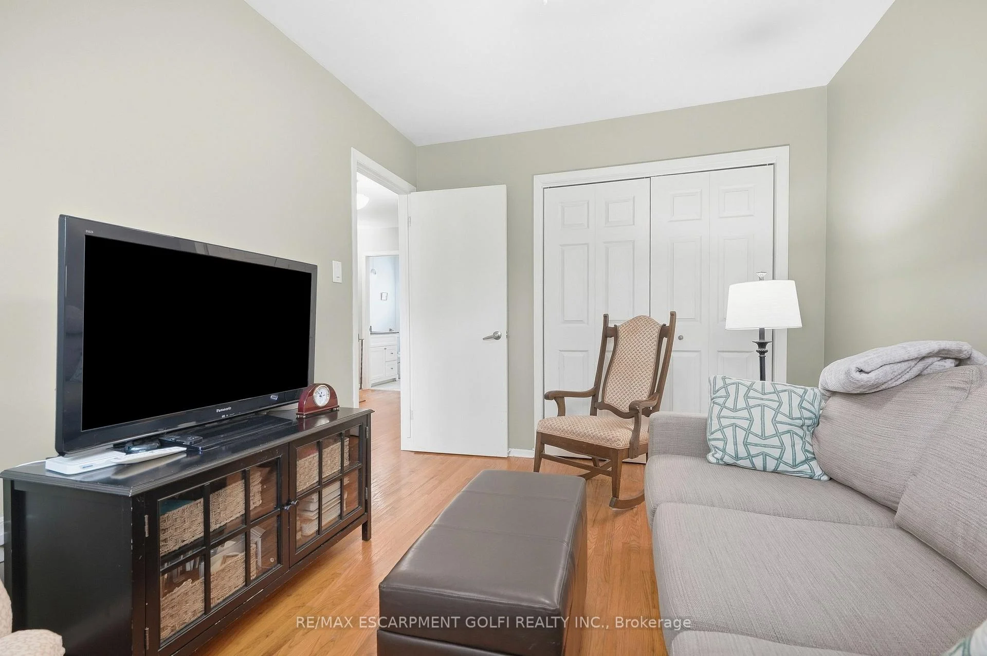 Photo 19 of Unit 9, 199 York Road, Hamilton, Cootes Paradise — HOMEH