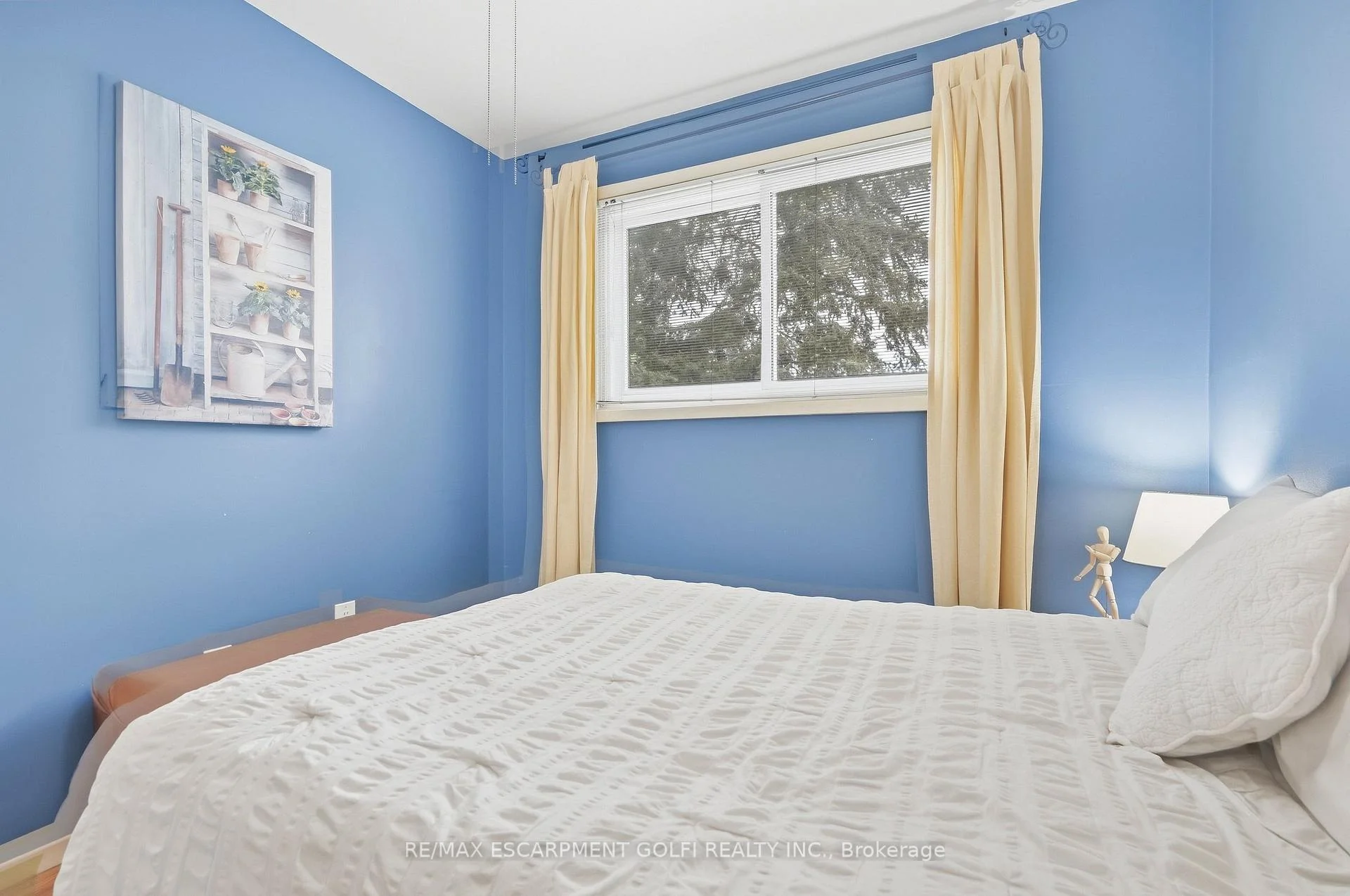 Photo 21 of Unit 9, 199 York Road, Hamilton, Cootes Paradise — HOMEH