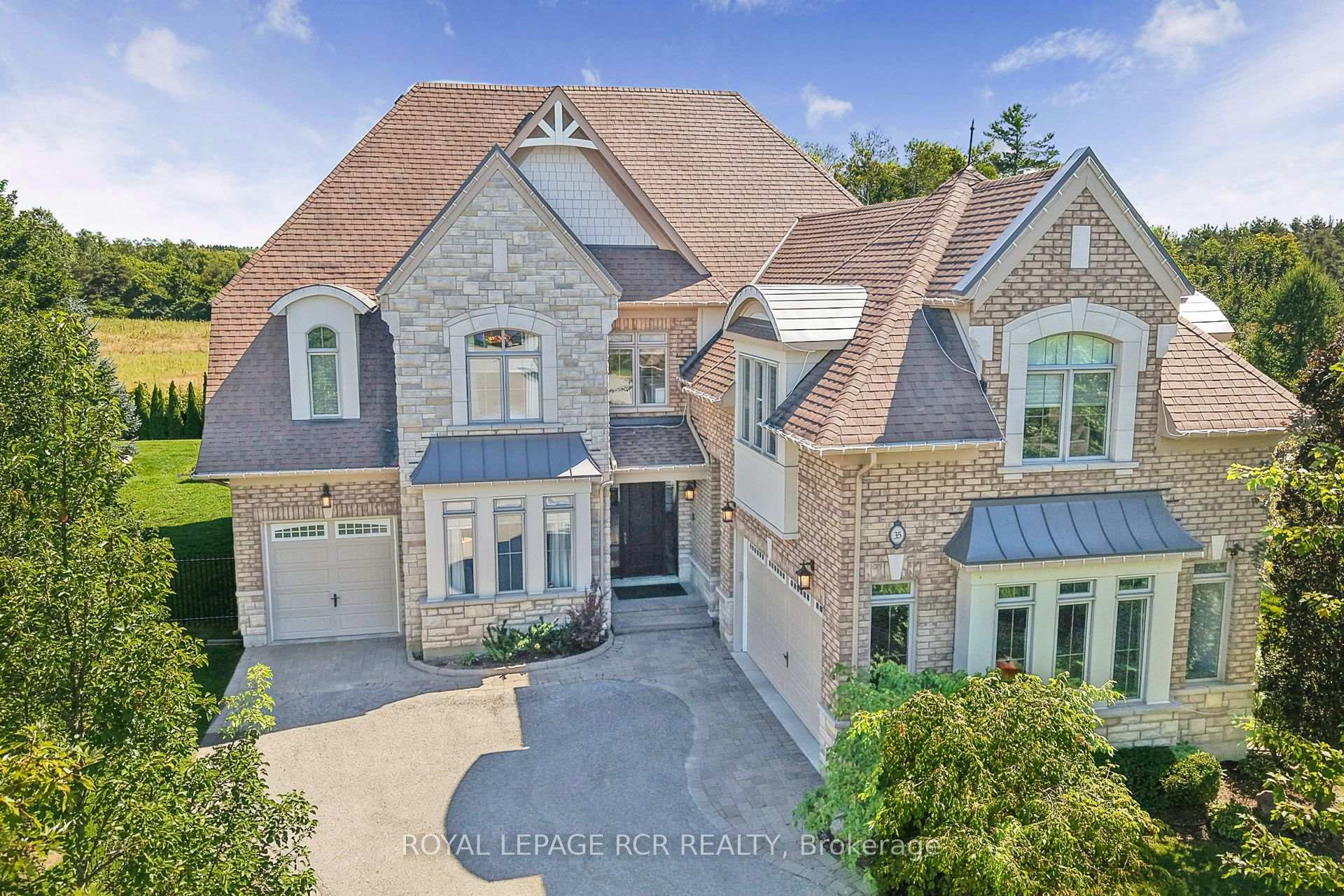 Photo of 35 Somer Rumm Court