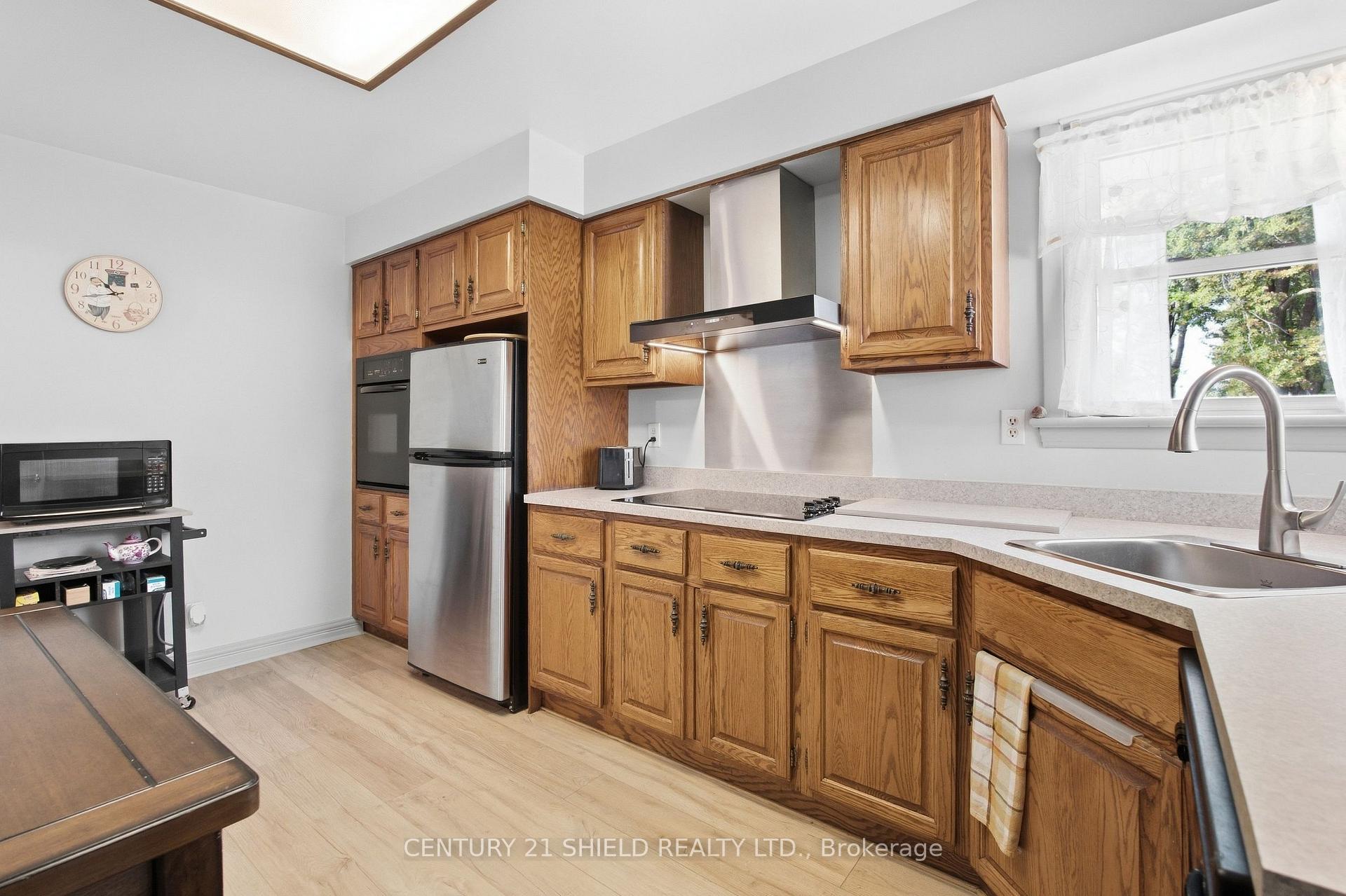 Photo 19 of 1303 Lascelle Avenue, Cornwall, Cornwall — HOMEH