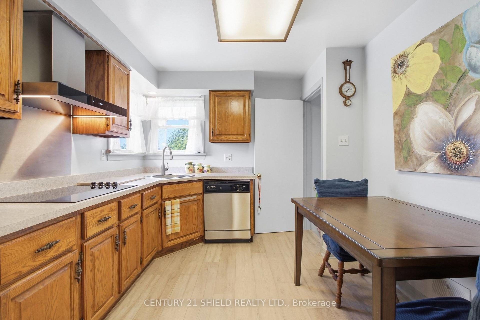 Photo 25 of 1303 Lascelle Avenue, Cornwall, Cornwall — HOMEH